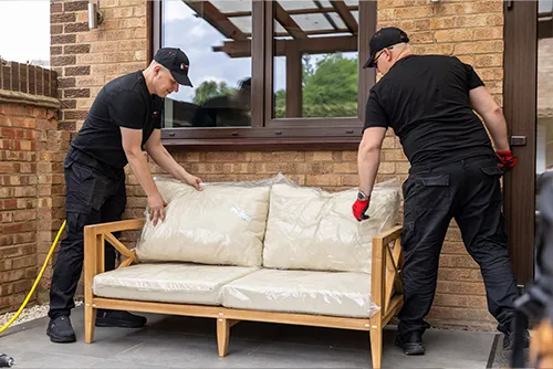 Home Delivery Logistics in the UK | Two-Man Delivery Service UK | Unpack and assemble service UK